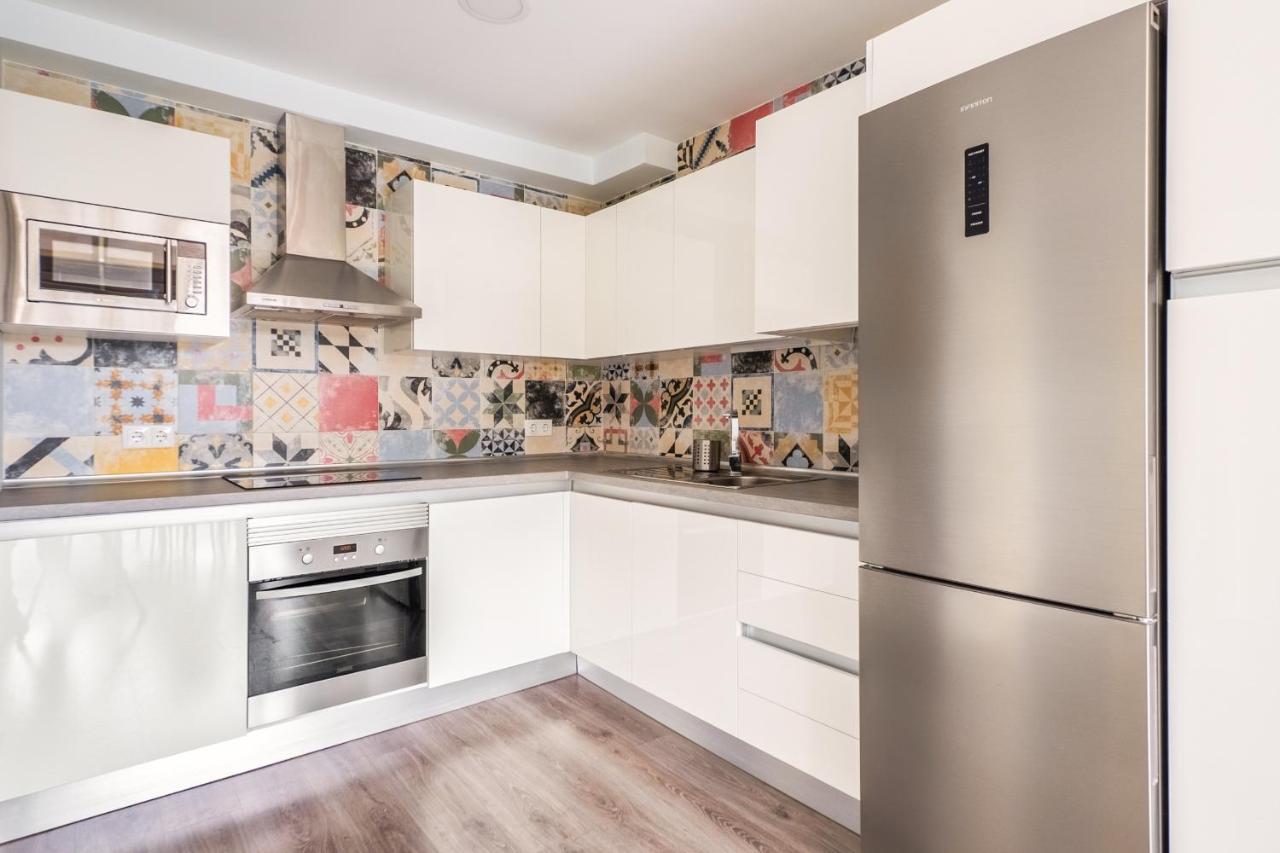 El Ventero Apartment - Elegante Apt Para 5 Con Terraza, Wi-Fi Y Aparcamiento En La Calle Camarma de Esteruelas Екстер'єр фото